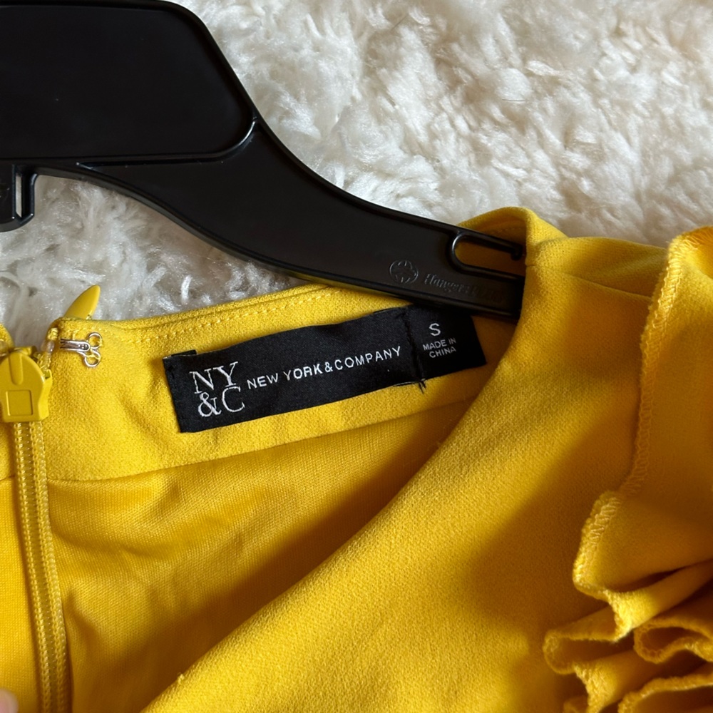 New York & Company Yellow Ruffle-Sleeve Sheath Dress – Size 2 - Picture 5 of 8